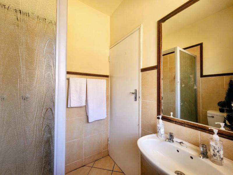 1 Bedroom Property for Sale in Karenpark Gauteng