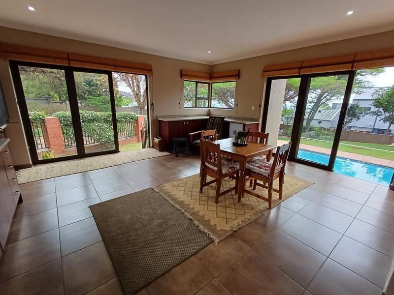 5 Bedroom Property for Sale in Poortview Gauteng