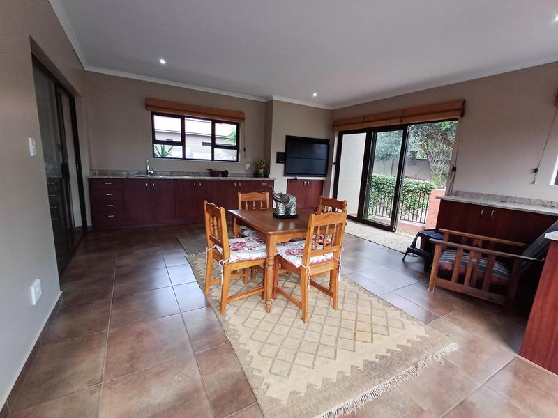 5 Bedroom Property for Sale in Poortview Gauteng