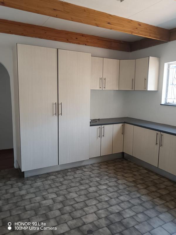 To Let 3 Bedroom Property for Rent in Gezina Gauteng