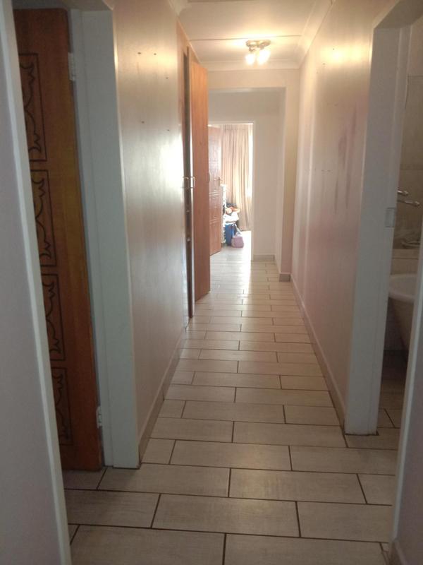 11 Bedroom Property for Sale in Heatherdale AH Gauteng