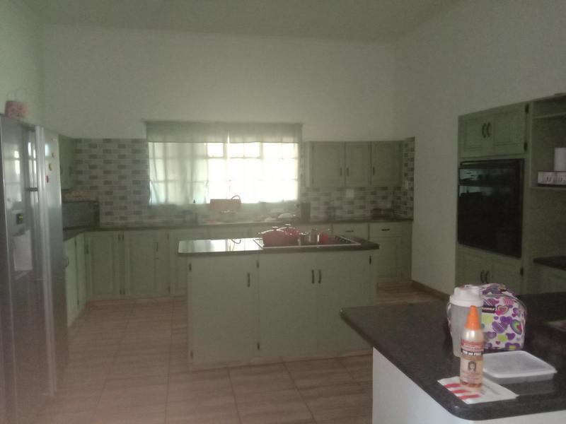 11 Bedroom Property for Sale in Heatherdale AH Gauteng