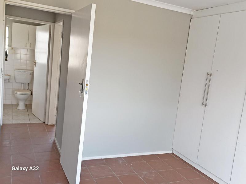 2 Bedroom Property for Sale in Ravenswood Gauteng