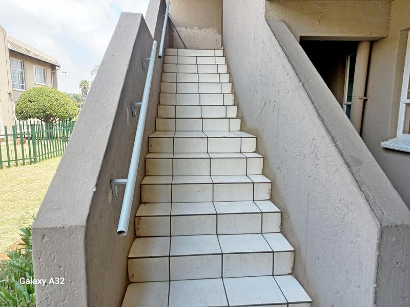 2 Bedroom Property for Sale in Ravenswood Gauteng