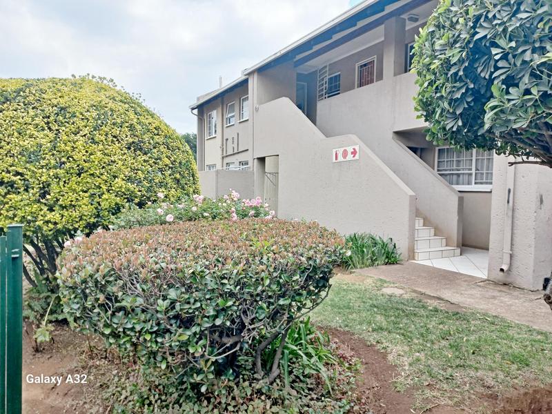 2 Bedroom Property for Sale in Ravenswood Gauteng