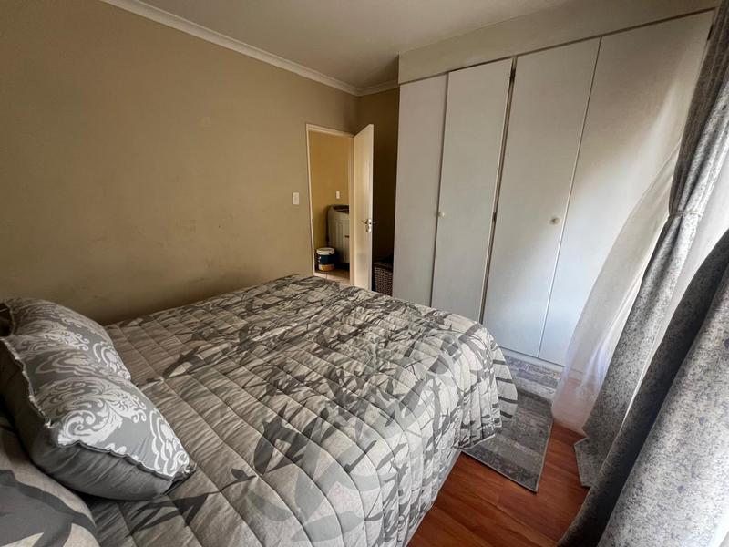 2 Bedroom Property for Sale in Helikonpark Gauteng