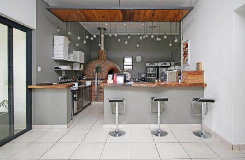 1 Bedroom Property for Sale in Greenstone Hill Gauteng