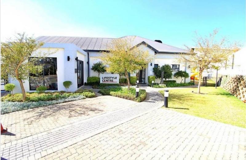 1 Bedroom Property for Sale in Greenstone Hill Gauteng