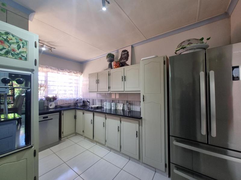 To Let 3 Bedroom Property for Rent in Wingate Park Gauteng