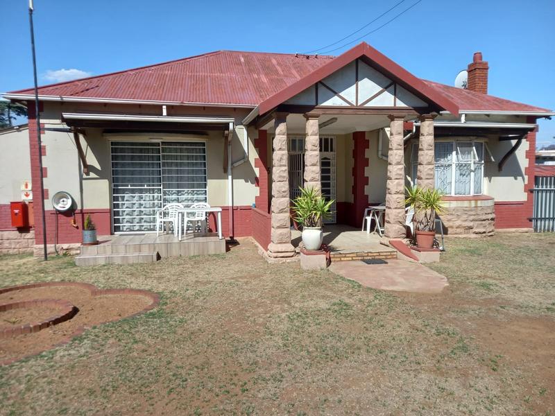 6 Bedroom Property for Sale in Delville Gauteng