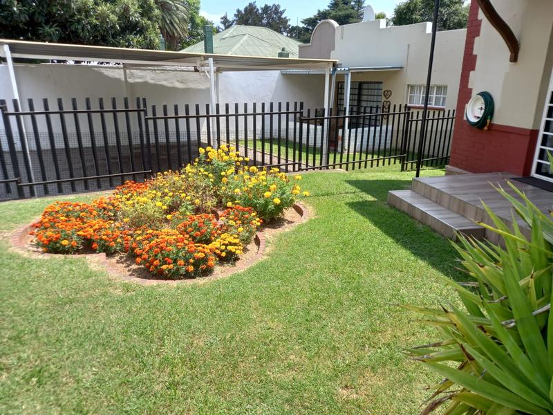 6 Bedroom Property for Sale in Delville Gauteng