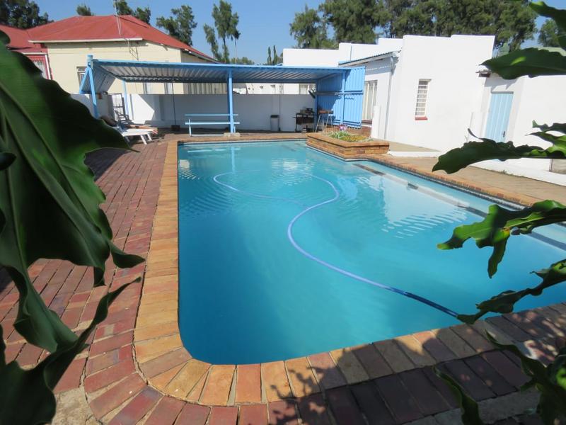 6 Bedroom Property for Sale in Delville Gauteng