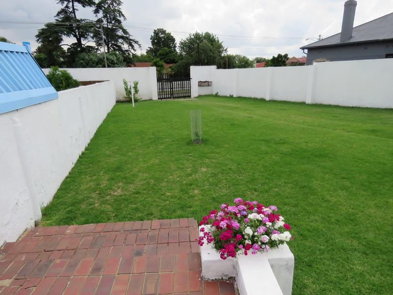 6 Bedroom Property for Sale in Delville Gauteng