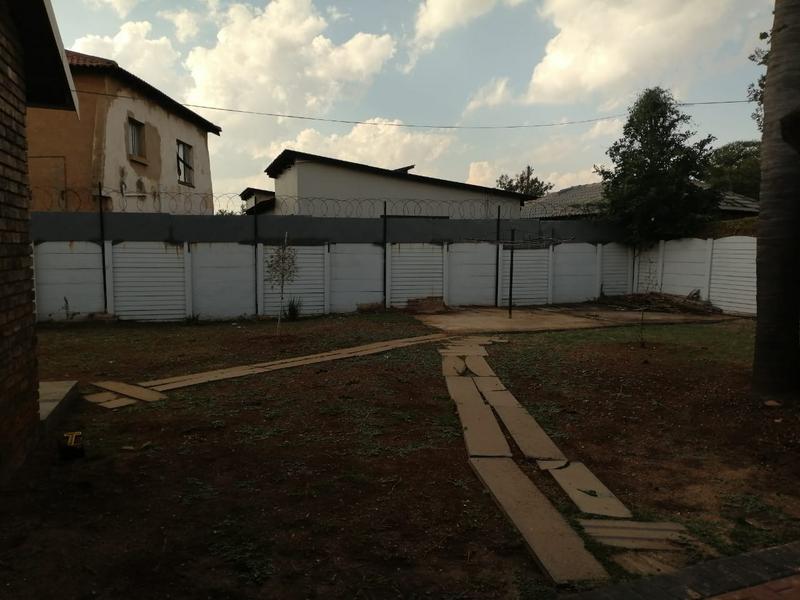 3 Bedroom Property for Sale in Olifantsfontein Gauteng