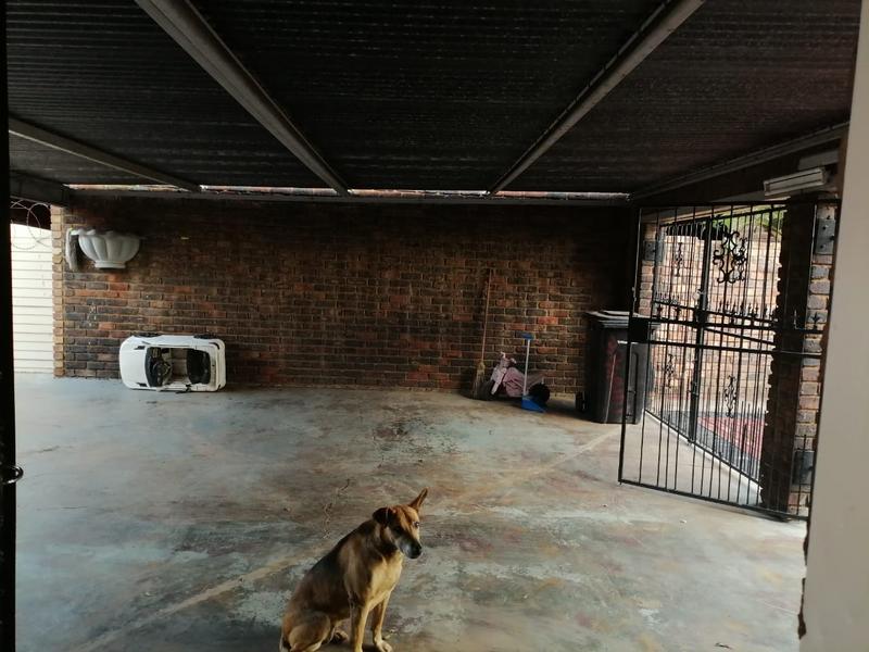 3 Bedroom Property for Sale in Olifantsfontein Gauteng