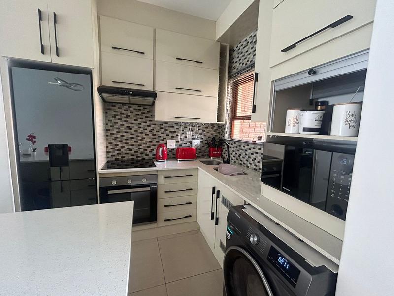 To Let 2 Bedroom Property for Rent in Pretorius Park Gauteng