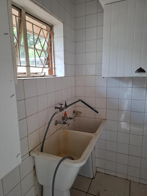 To Let 5 Bedroom Property for Rent in Lynnwood Glen Gauteng