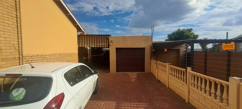 To Let 3 Bedroom Property for Rent in Dan Pienaarville Gauteng