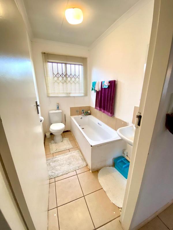 3 Bedroom Property for Sale in Protea Glen Gauteng