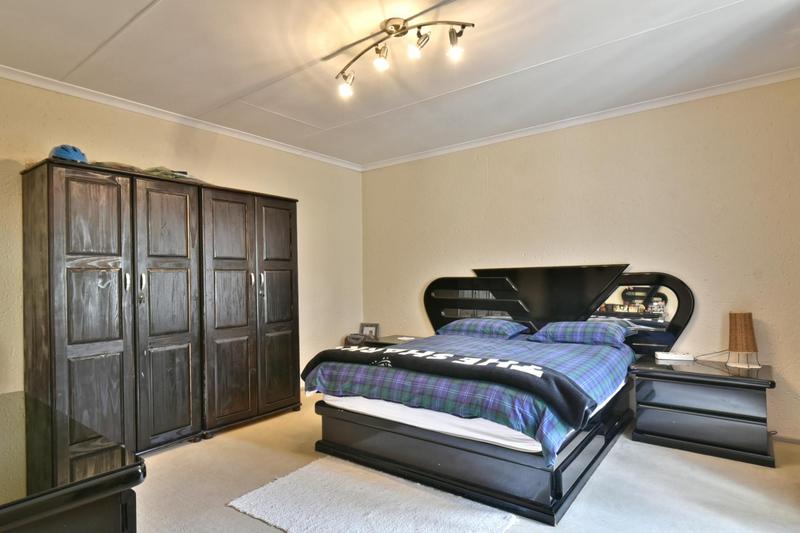 4 Bedroom Property for Sale in Atholl Gauteng