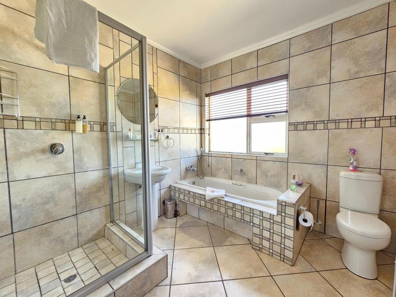 Commercial Property for Sale in Zonnehoewe A H Gauteng