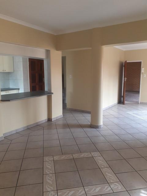 To Let 3 Bedroom Property for Rent in Eldoglen Gauteng