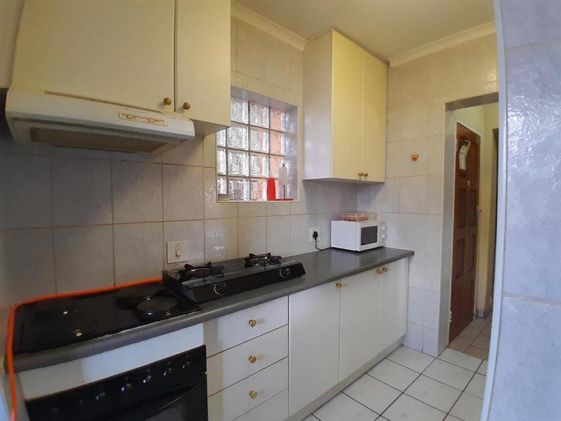 To Let 3 Bedroom Property for Rent in Eldoglen Gauteng