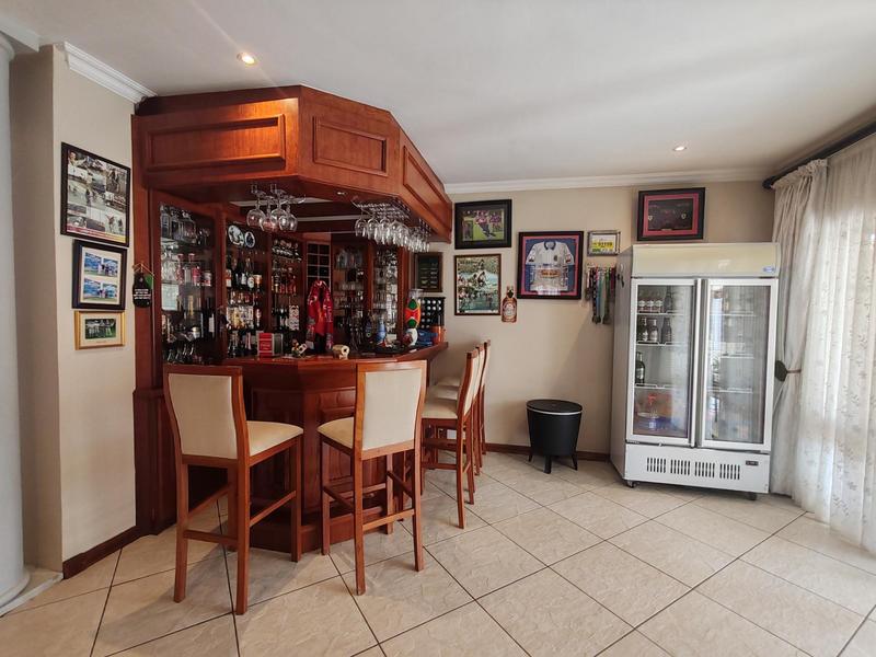 4 Bedroom Property for Sale in Bedfordview Gauteng