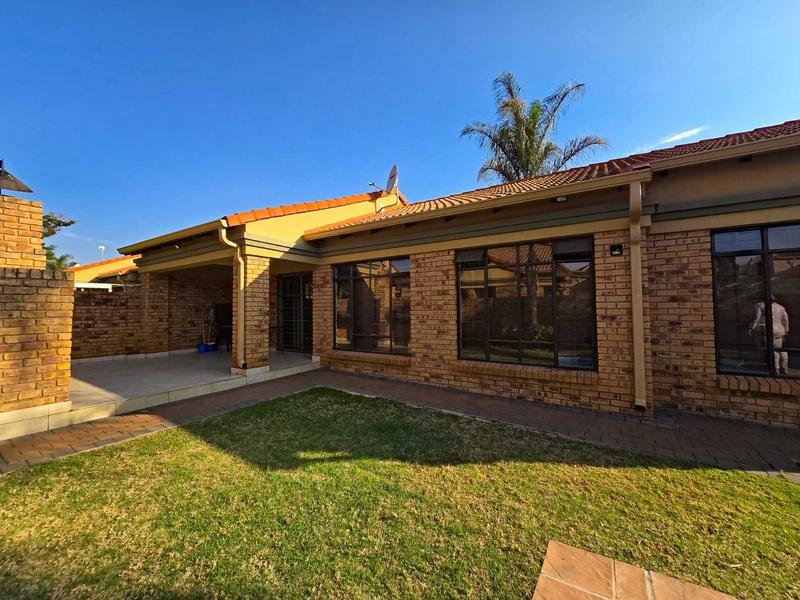 4 Bedroom Property for Sale in Equestria Gauteng