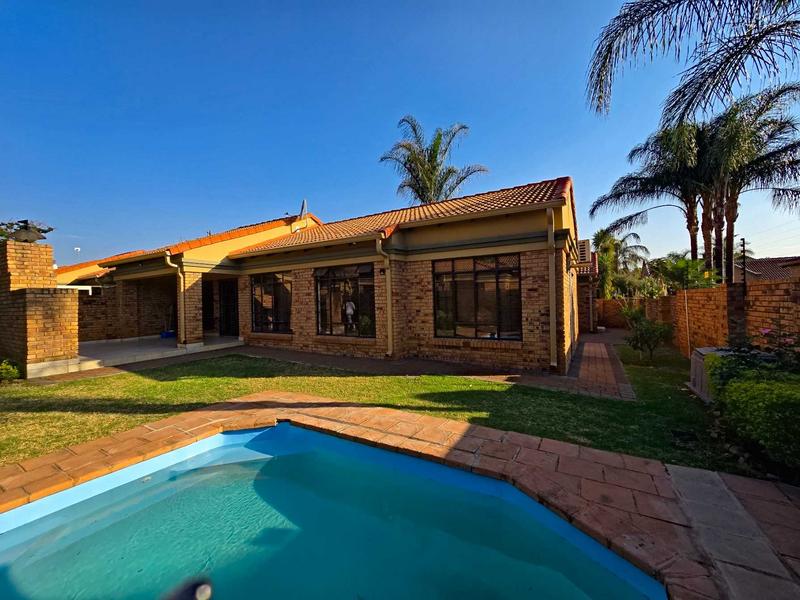 4 Bedroom Property for Sale in Equestria Gauteng