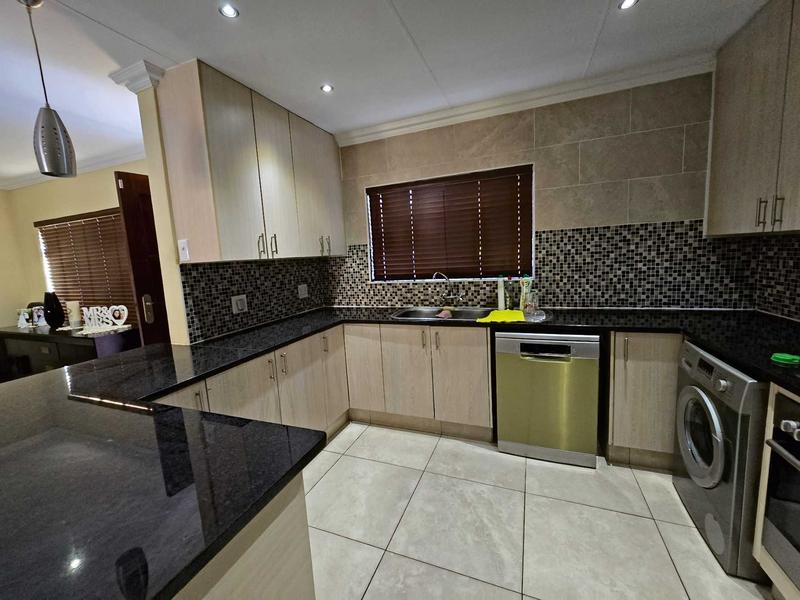 4 Bedroom Property for Sale in Equestria Gauteng