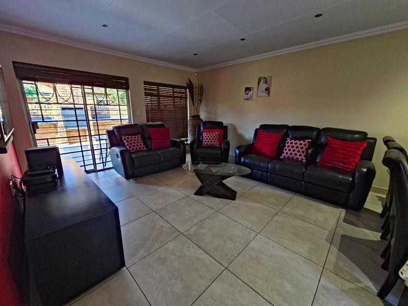 4 Bedroom Property for Sale in Equestria Gauteng