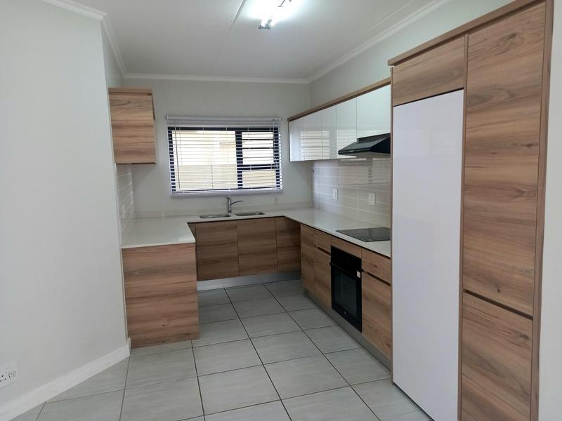 3 Bedroom Property for Sale in Waterfall Gauteng