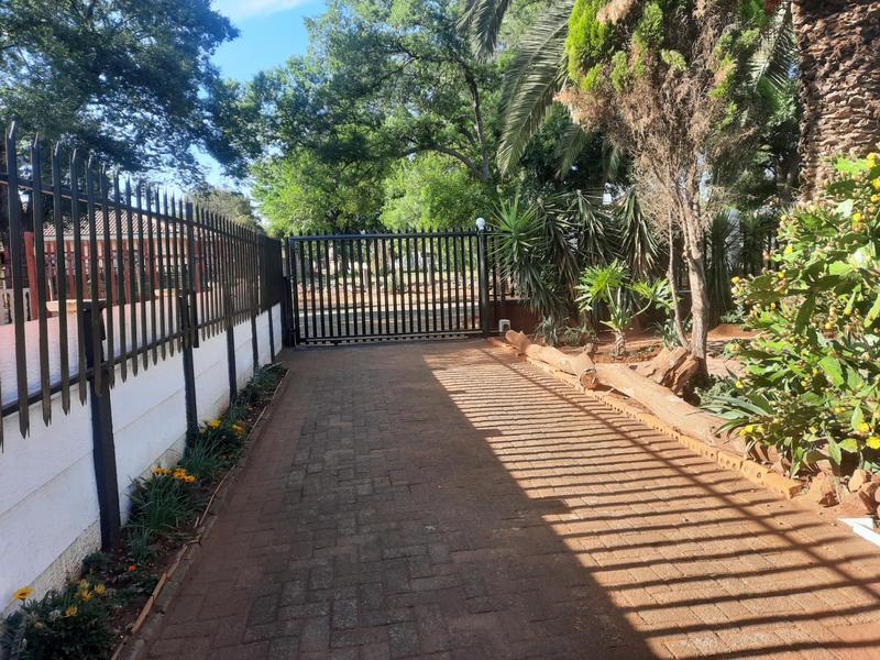 3 Bedroom Property for Sale in Vanderbijlpark CW Gauteng