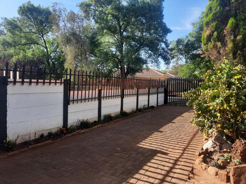 3 Bedroom Property for Sale in Vanderbijlpark CW Gauteng