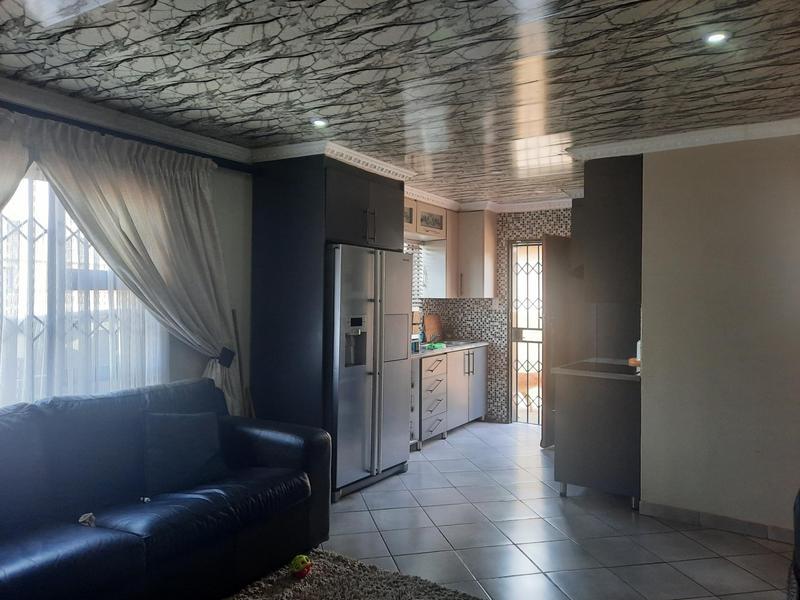 3 Bedroom Property for Sale in Beverley Hills Gauteng