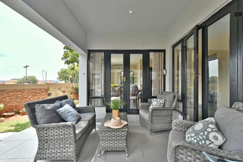 3 Bedroom Property for Sale in Willowbrook Gauteng