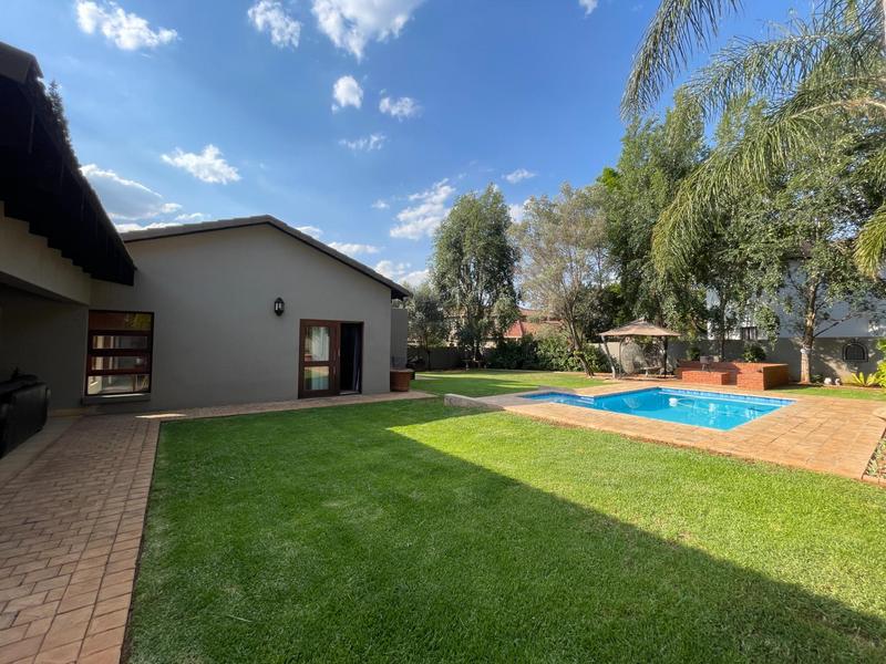 To Let 3 Bedroom Property for Rent in Midstream Estate Gauteng