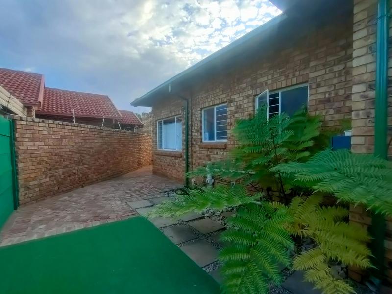 To Let 3 Bedroom Property for Rent in Doornpoort Gauteng