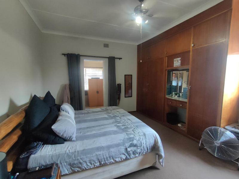 To Let 4 Bedroom Property for Rent in Mountain View Gauteng