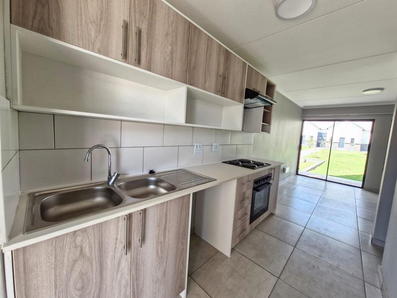 To Let 2 Bedroom Property for Rent in Glen Marais Gauteng