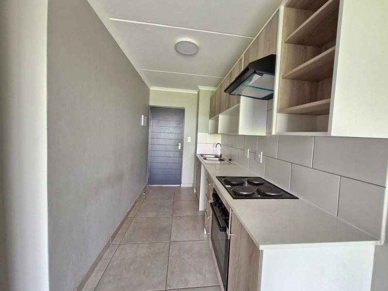 To Let 2 Bedroom Property for Rent in Glen Marais Gauteng