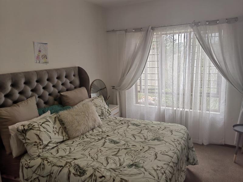 2 Bedroom Property for Sale in Sunninghill Gauteng