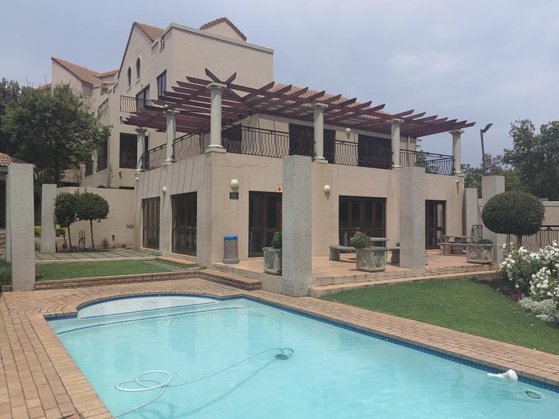 2 Bedroom Property for Sale in Sunninghill Gauteng