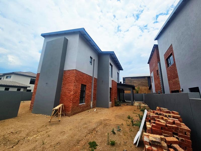 3 Bedroom Property for Sale in Six Fountains Residential Estate Gauteng