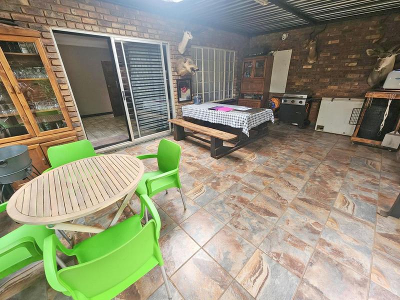 3 Bedroom Property for Sale in Newlands Gauteng