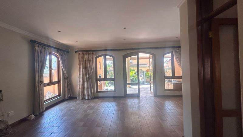 To Let 4 Bedroom Property for Rent in Bedfordview Gauteng