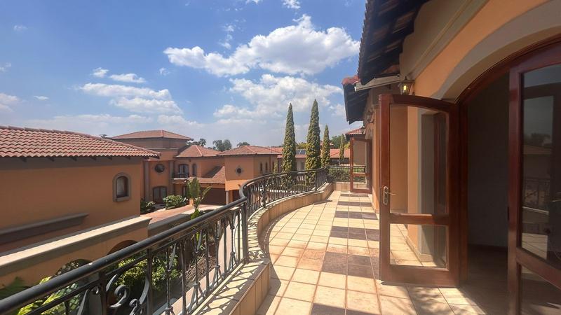 To Let 4 Bedroom Property for Rent in Bedfordview Gauteng