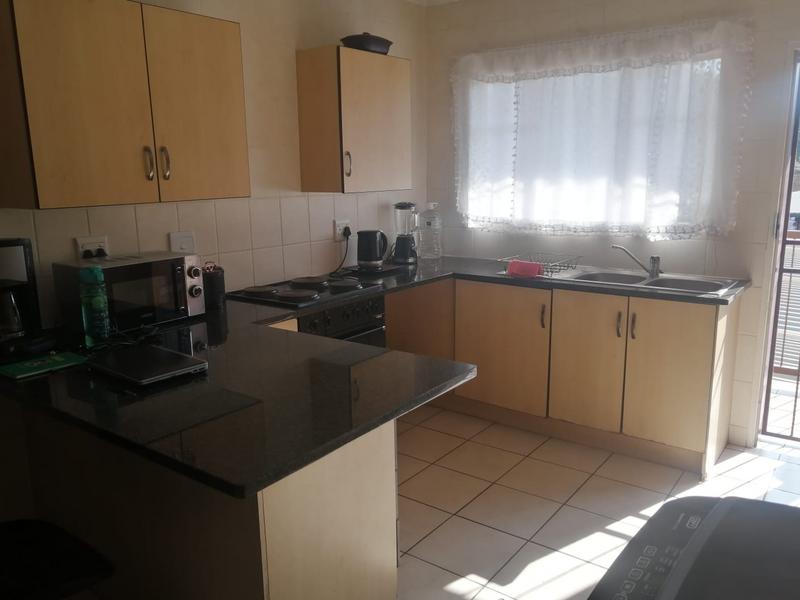 2 Bedroom Property for Sale in Tileba Gauteng