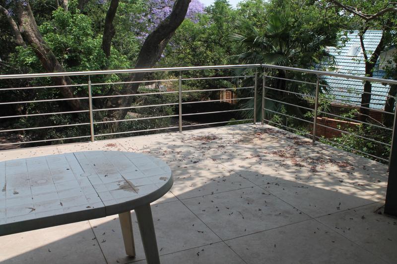 To Let 1 Bedroom Property for Rent in Bedfordview Gauteng